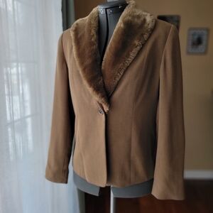 Vintage Gianni Brown/Tan Wool Blend Faux Fur Collar Blazer Jacket Women's Size 8